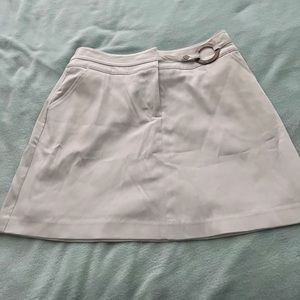 Isisport White Skort